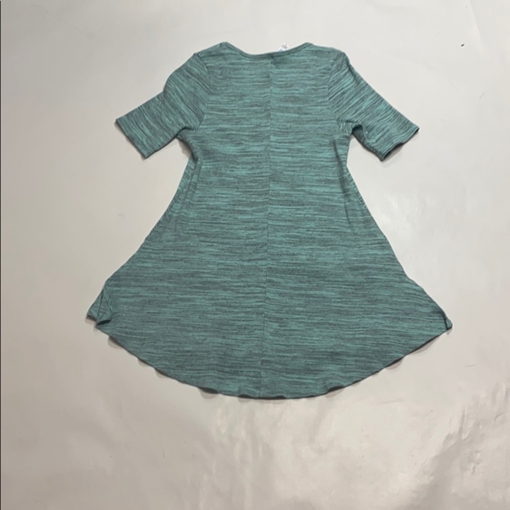 Lula Roe Top Size M - Picture 4 of 5